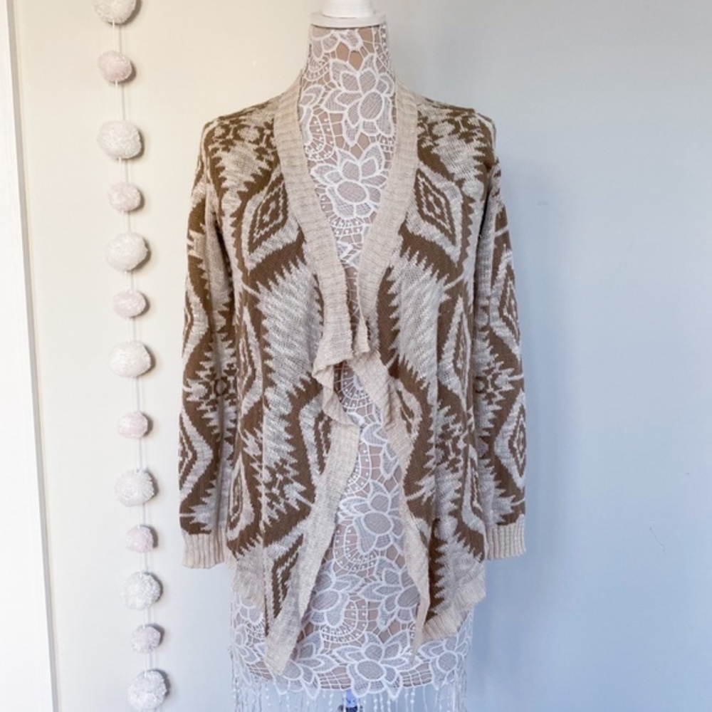 3/$15 Arizona Jeans Printed Boho Open Sweater Med